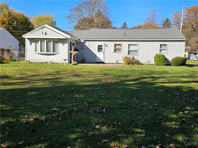 $220,000 | 18 Walnut Drive, Whitestown, NY 13492