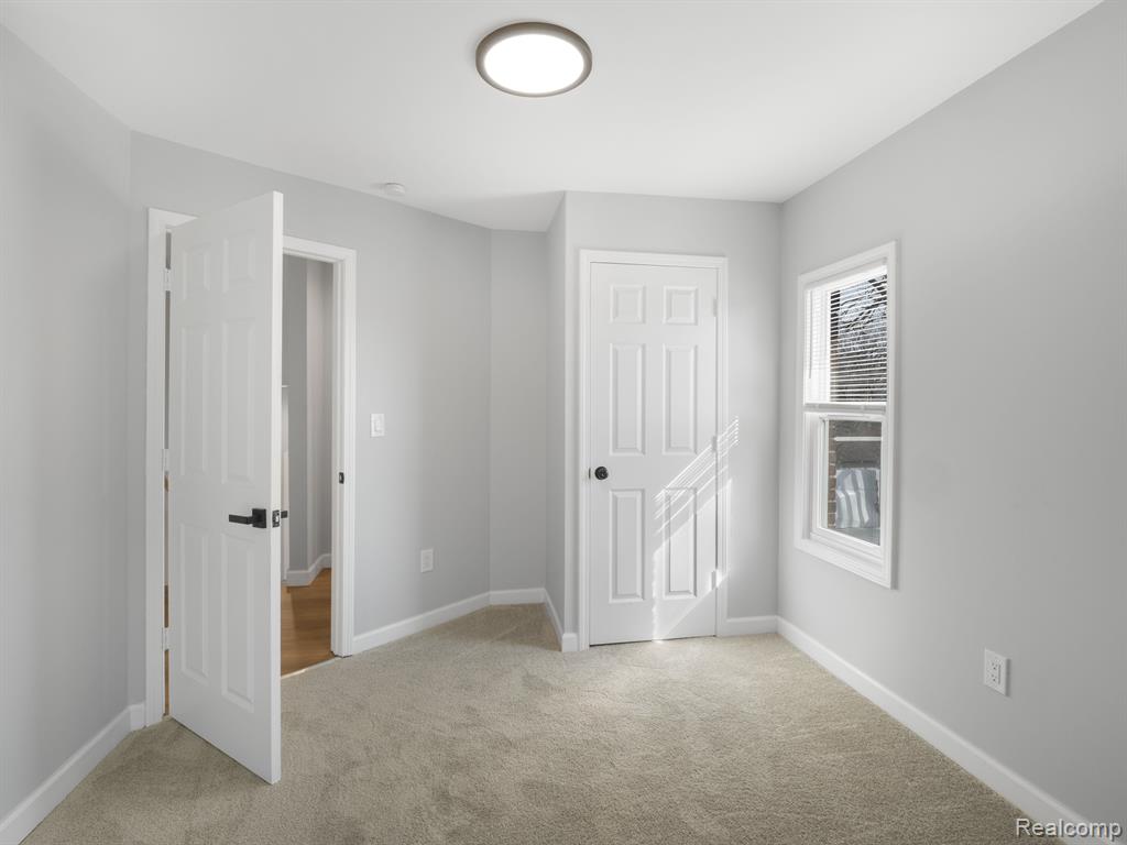 14802 Rutherford Street Detroit, MI 48227 - Photo 29 of 50
