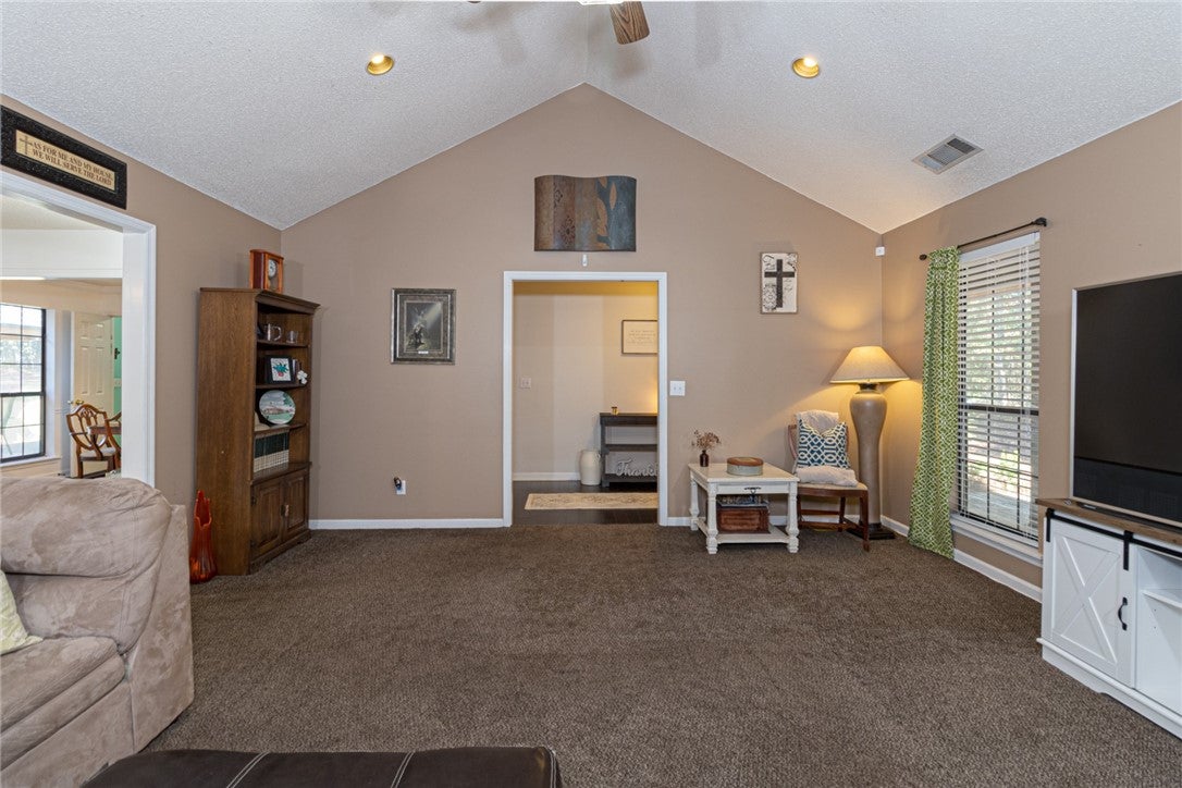 5089 Heath Road Auburn, AL 36830 - Photo 9 of 34 Gallery Image 9