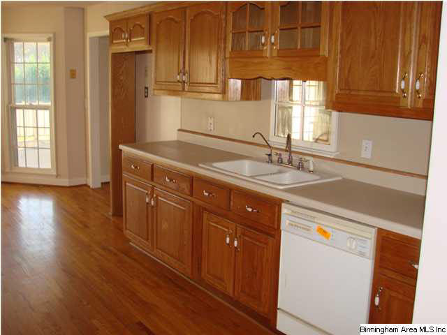 428 Simpson Road Odenville, AL 35120 - Photo 7 of 21