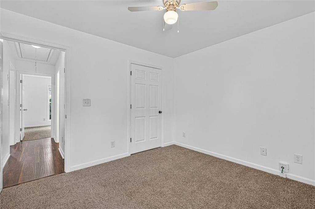 882 Creek Bottom Road Southwest Loganville, GA 30052 - Photo 11 of 23