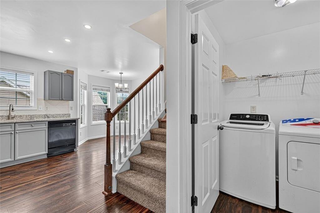 882 Creek Bottom Road Southwest Loganville, GA 30052 - Photo 9 of 23