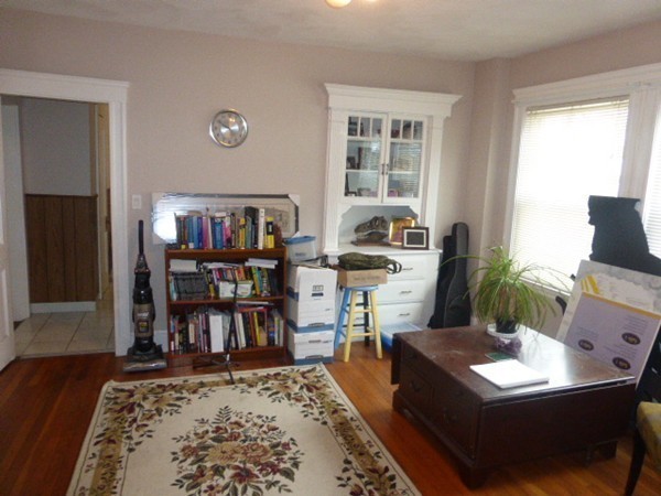 32-34 Fessenden Road Arlington, MA 02476 - Photo 8 of 30 Gallery Image 8