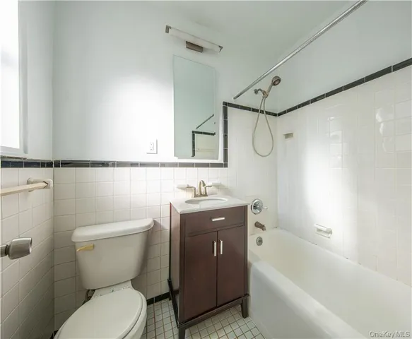 $3,300 | 1133 Midland Avenue, Unit 1F, Bronxville, NY 10708