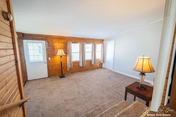 $150,000 | 14249 Heffron Road Northeast, Belding, MI 48809