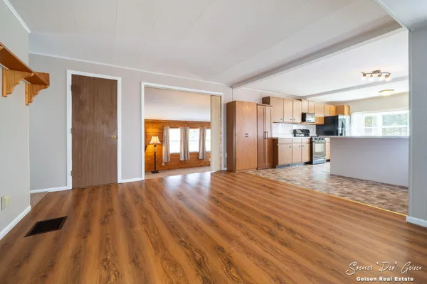 $150,000 | 14249 Heffron Road Northeast, Belding, MI 48809