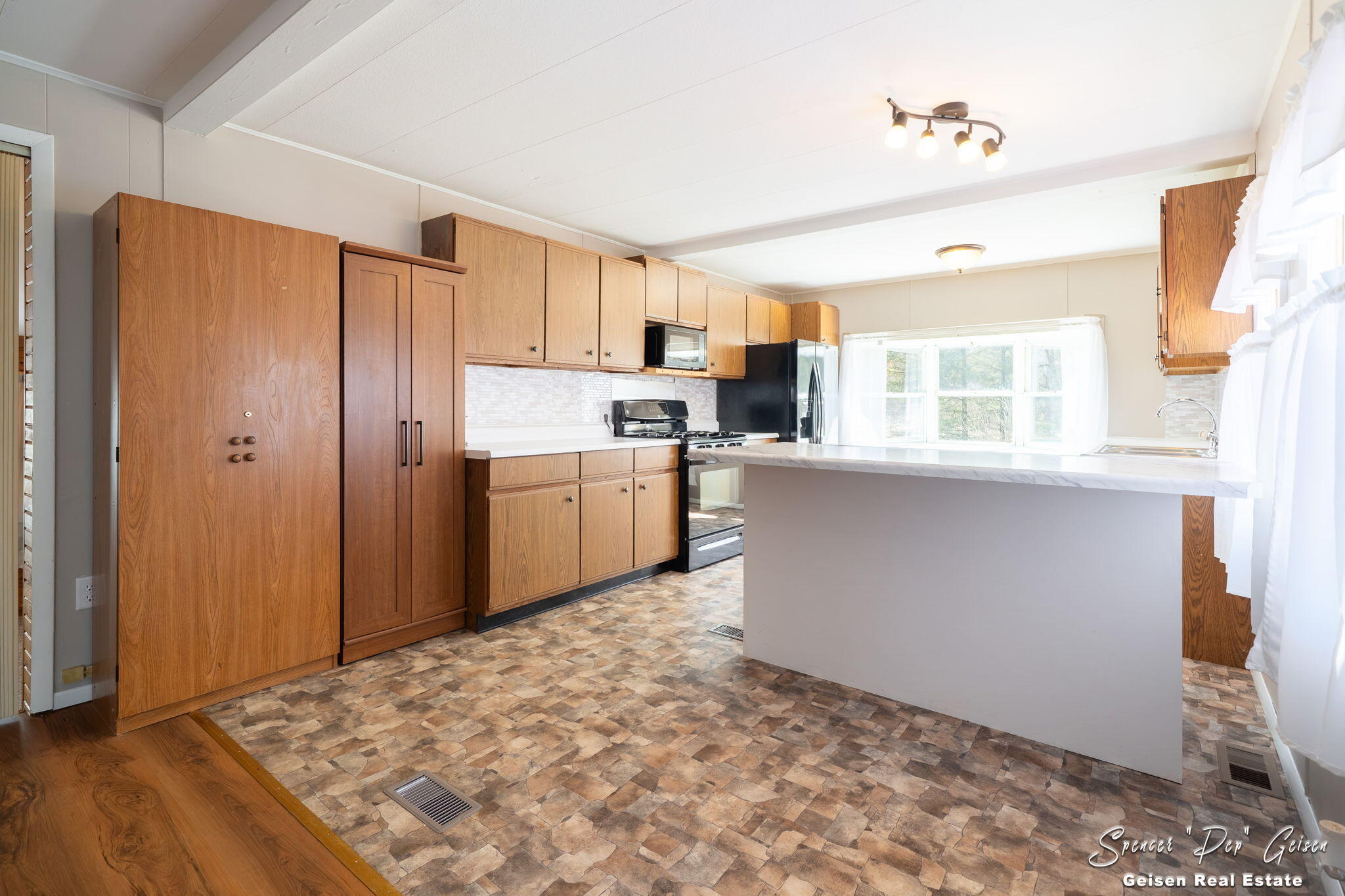 14249 Heffron Road Northeast Belding, MI 48809 - Photo 18 of 58 18-web-or-mls-14249 Heffron Rd NE, Beldi
