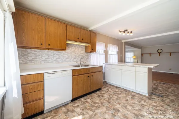 $150,000 | 14249 Heffron Road Northeast, Belding, MI 48809