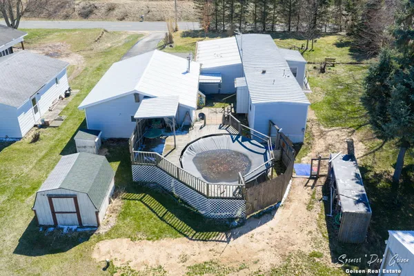 $150,000 | 14249 Heffron Road Northeast, Belding, MI 48809