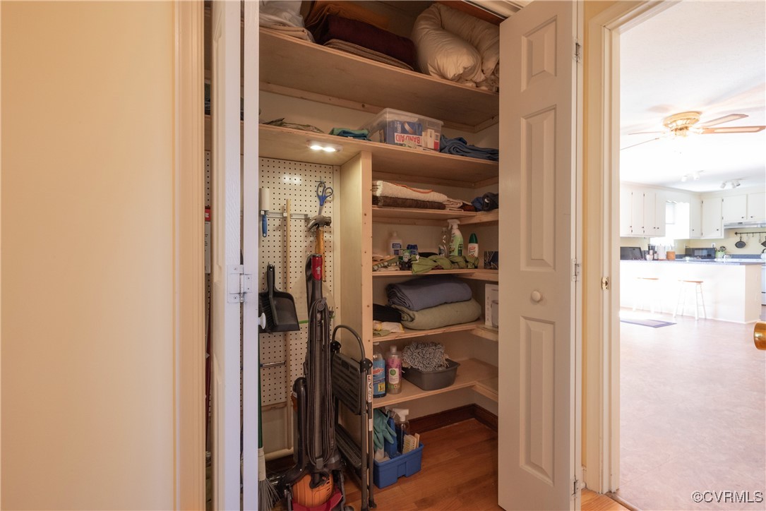 8009 Yolanda Road Henrico, VA 23229 - Photo 25 of 49 View of Hall Closet for linens and cleaning suppli