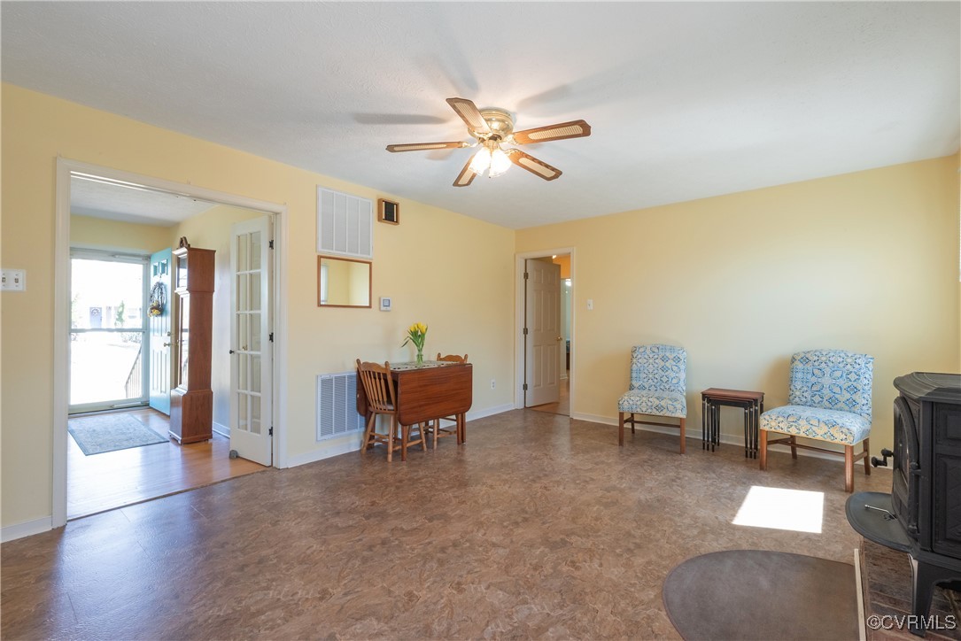 8009 Yolanda Road Henrico, VA 23229 - Photo 4 of 49 Dining/Family Room room, the heart of the home, co