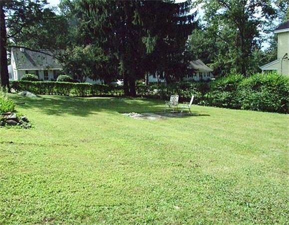 29 Parker Road Holden, MA 01520 - Photo 29 of 30 Gallery Image 29
