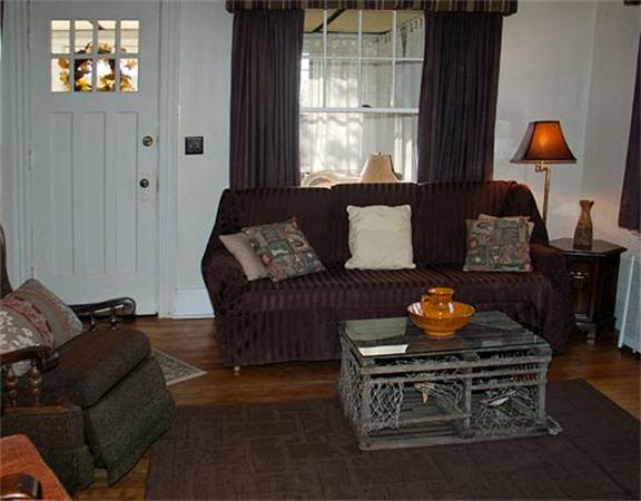 29 Parker Road Holden, MA 01520 - Photo 9 of 30 Gallery Image 9