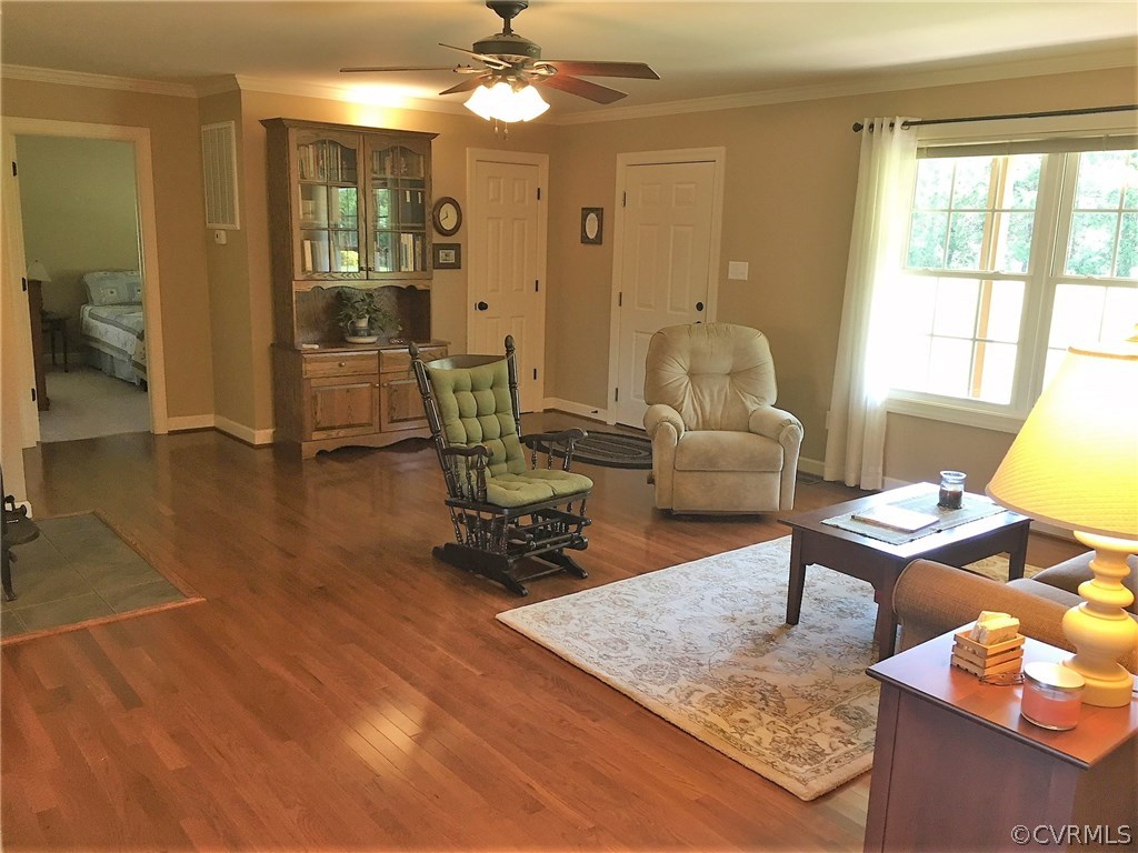 256 Waltons Store Road Louisa, VA 23093 - Photo 10 of 32