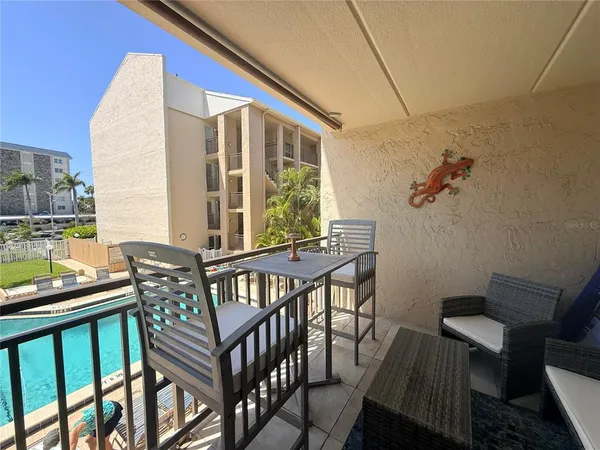 $4,000 | 845 Benjamin Franklin Drive, Unit 202, Sarasota, FL 34236