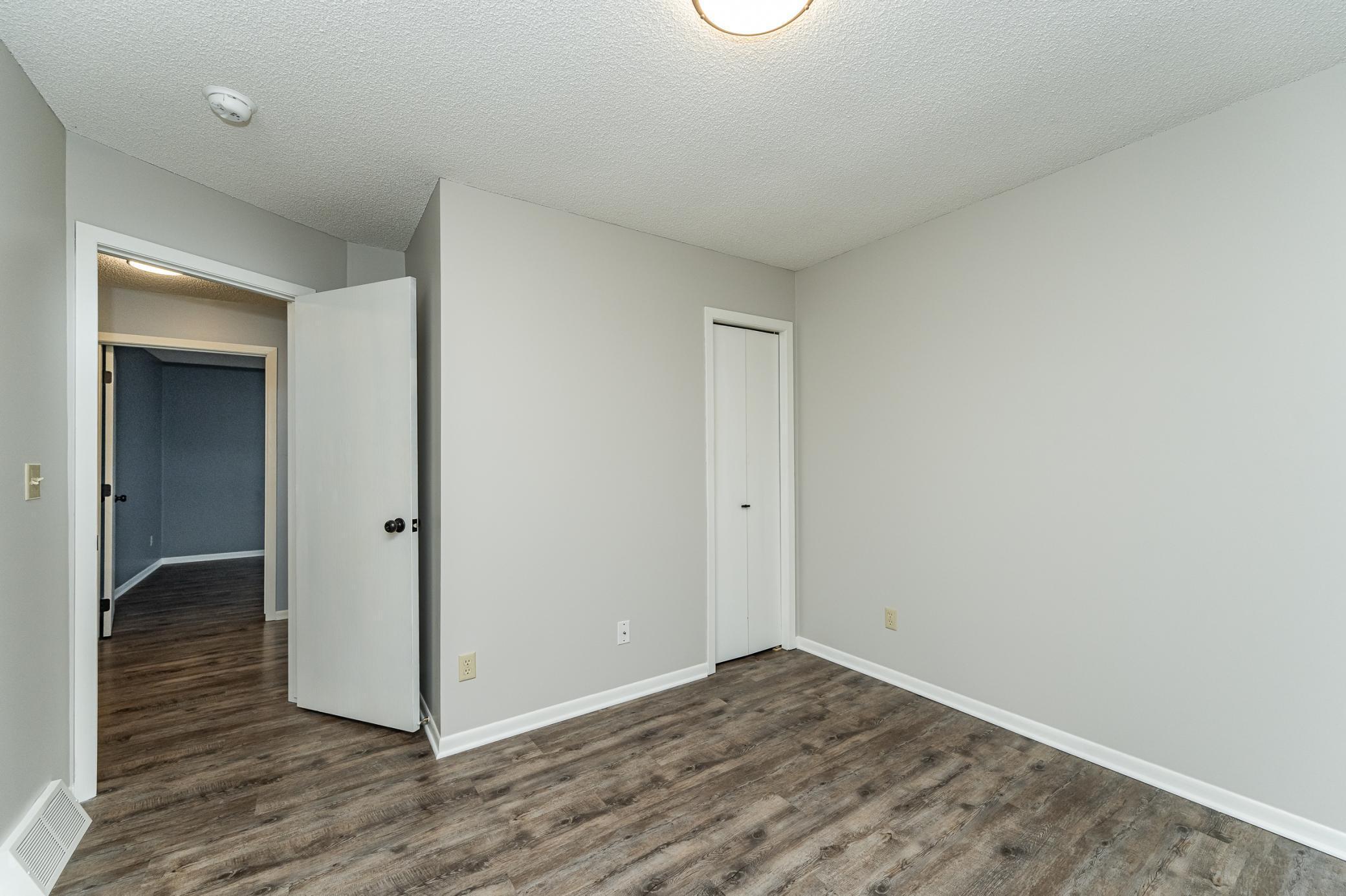 712 Memorial Drive Spring Valley, MN 55975 - Photo 13 of 31