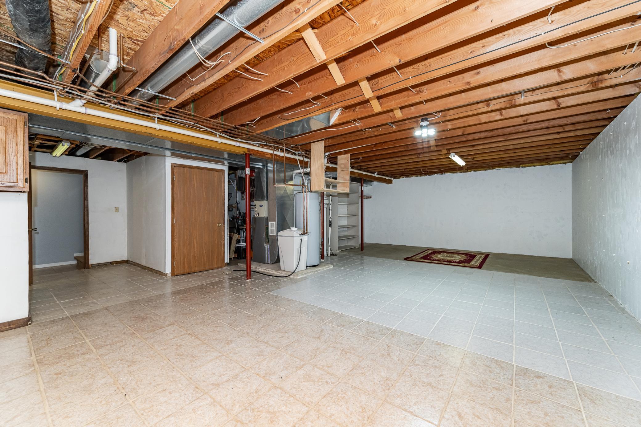 712 Memorial Drive Spring Valley, MN 55975 - Photo 16 of 31