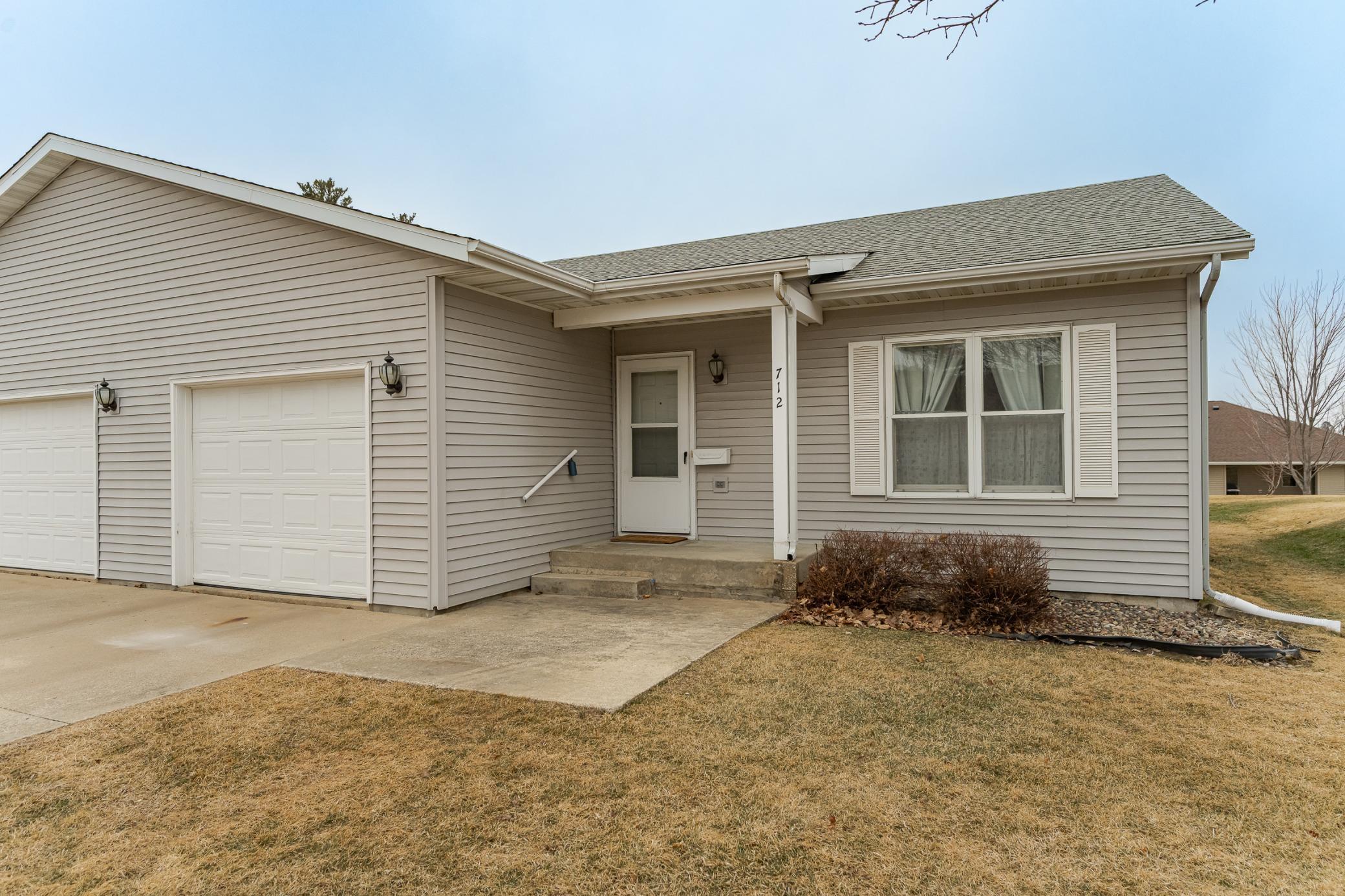 712 Memorial Drive Spring Valley, MN 55975 - Photo 22 of 31