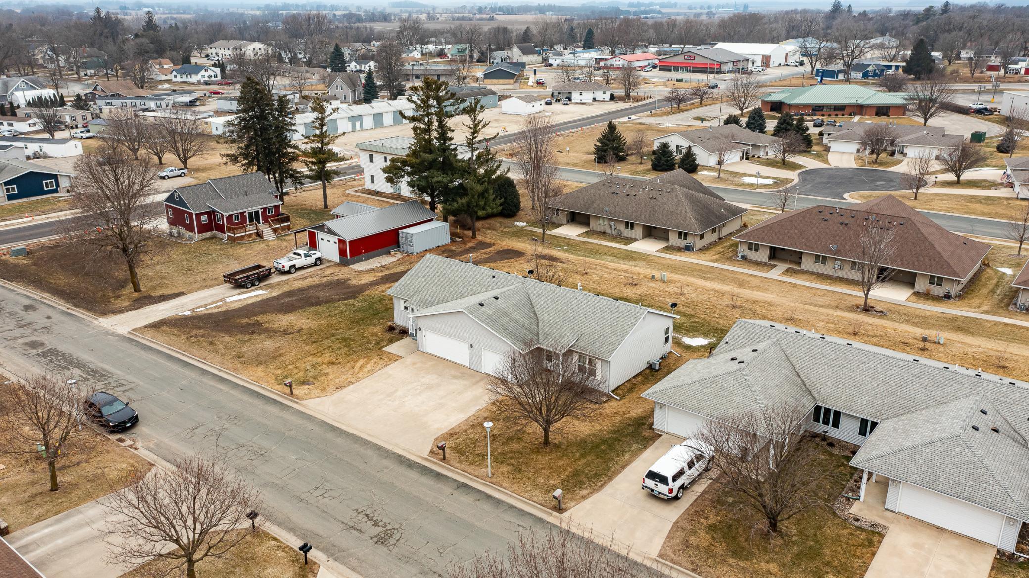 712 Memorial Drive Spring Valley, MN 55975 - Photo 27 of 31