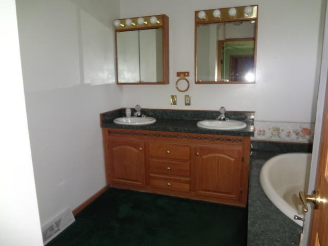 15040 Hall Road Ravenna, MI 49451 - Photo 11 of 24 179