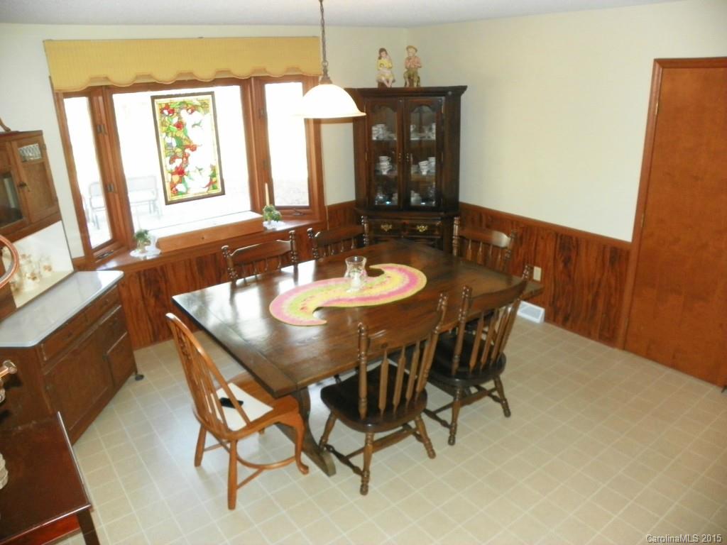 7820 Irwin Road Charlotte, NC 28215 - Photo 6 of 24 Gallery Image 6