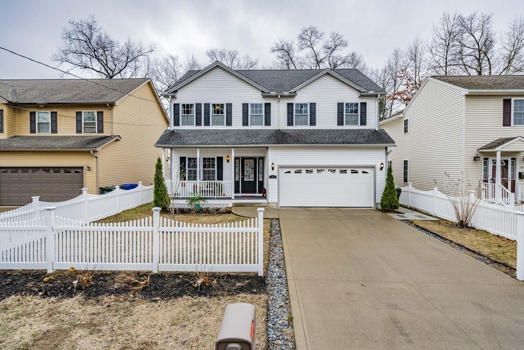 95 Briggs Street Springfield, MA 01151 - Photo 3 of 42