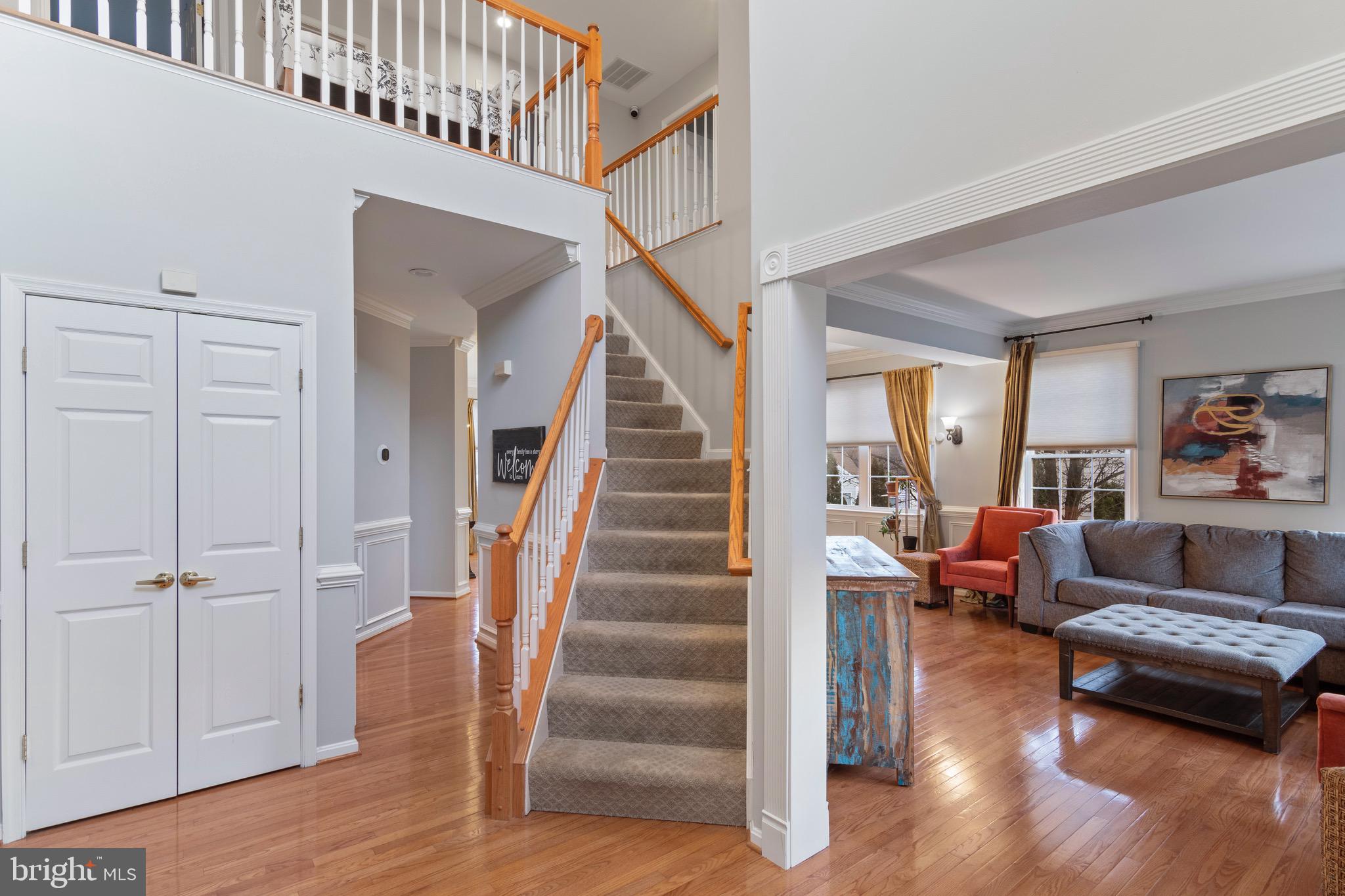 Elegant two-story foyer