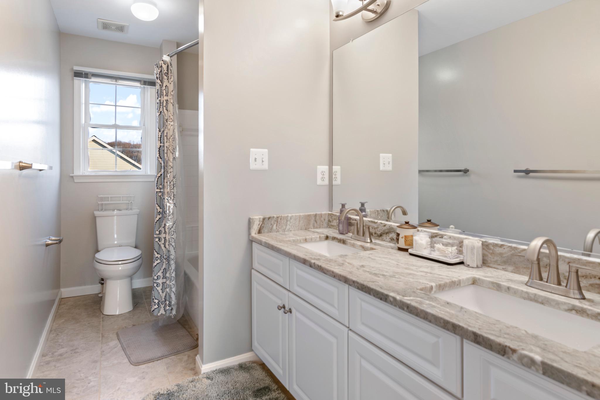 814 Stable Manor Road Reisterstown, MD 21136 - Photo 33 of 49 Full bathroom #4 on hallway