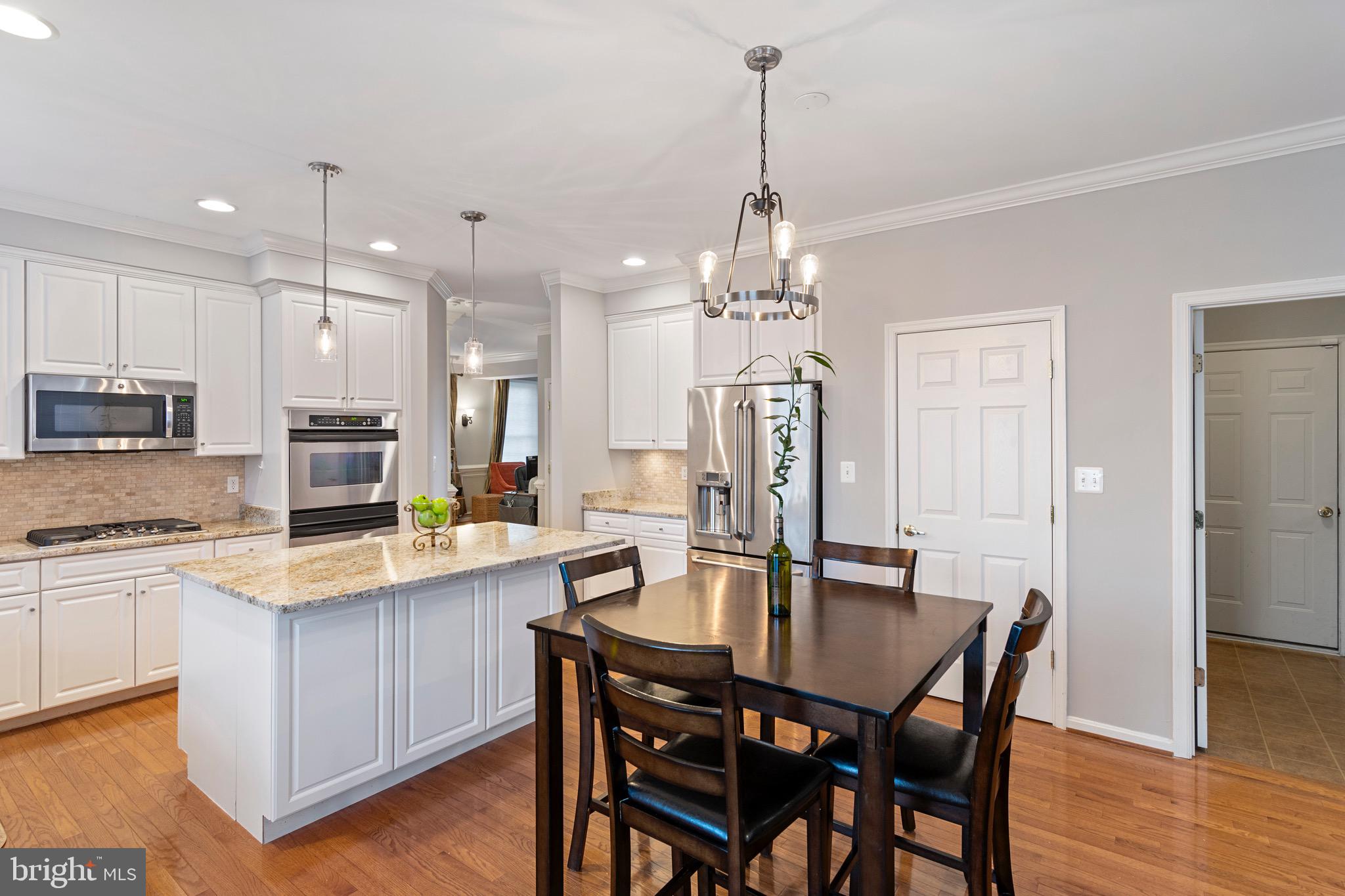 814 Stable Manor Road Reisterstown, MD 21136 - Photo 9 of 49 Stunning kitchen with island