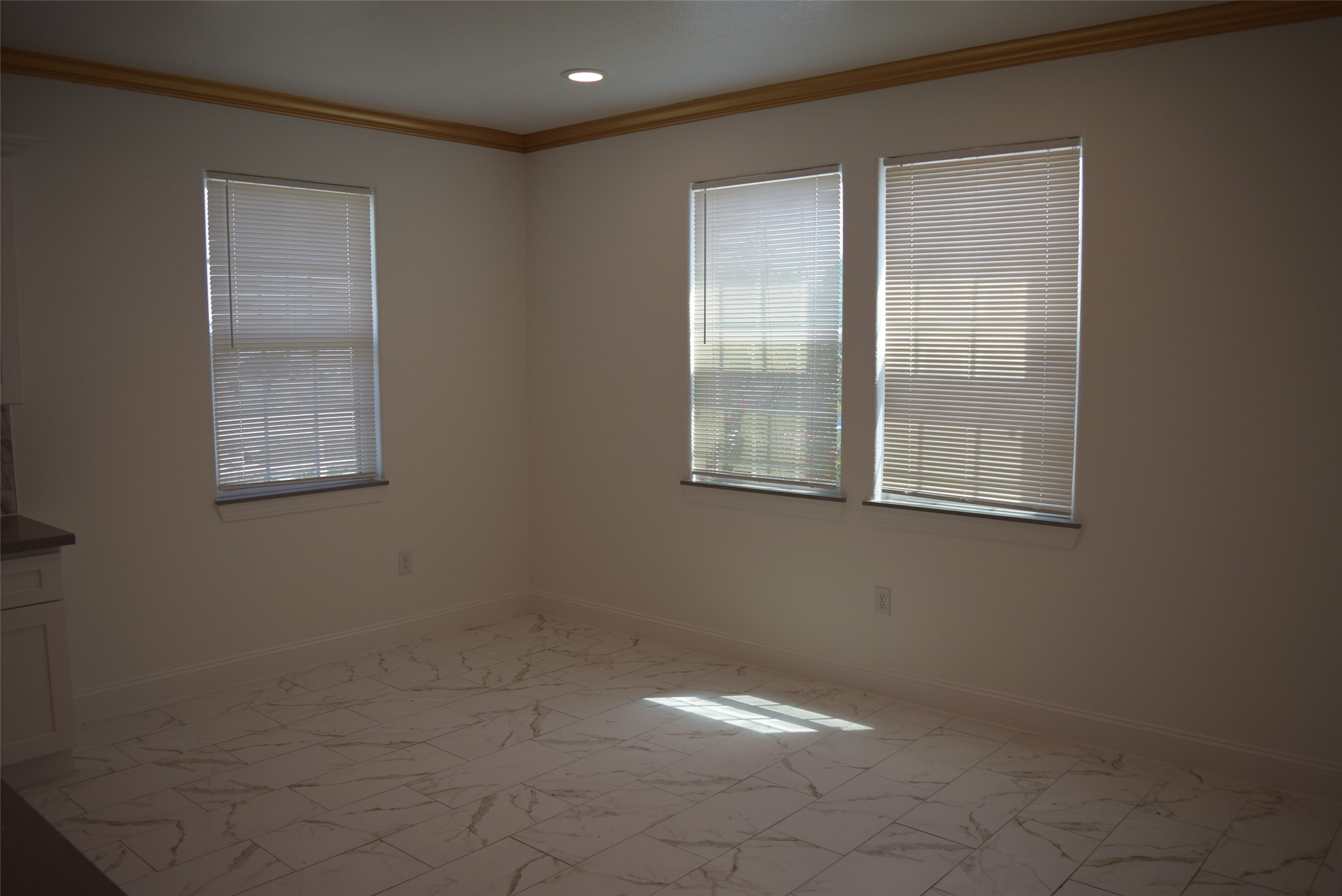 445 Road 5102 Cleveland, TX 77327 - Photo 16 of 36 an empty room with windows