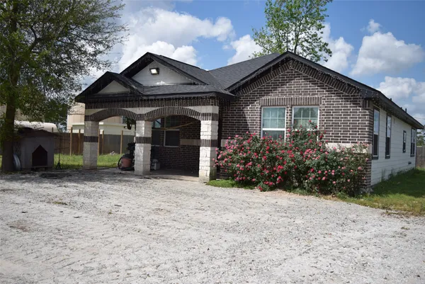 $1,800 | 445 Road 5102, Cleveland, TX 77327