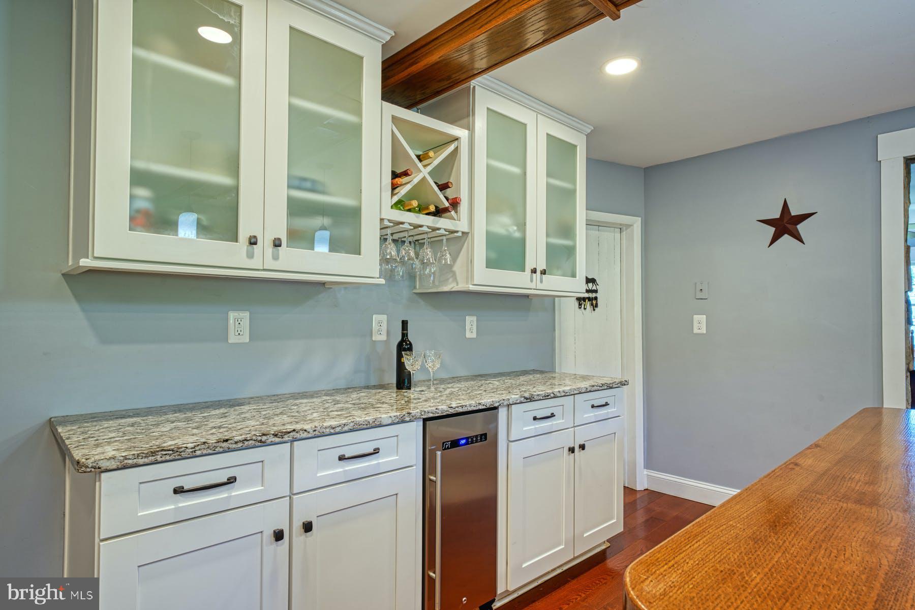19012 Airmont Road Purcellville, VA 20132 - Photo 18 of 60 Gallery Image 18