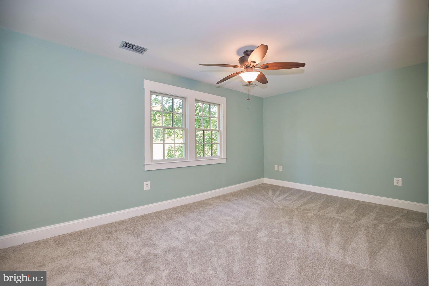 19012 Airmont Road Purcellville, VA 20132 - Photo 32 of 60 Gallery Image 32