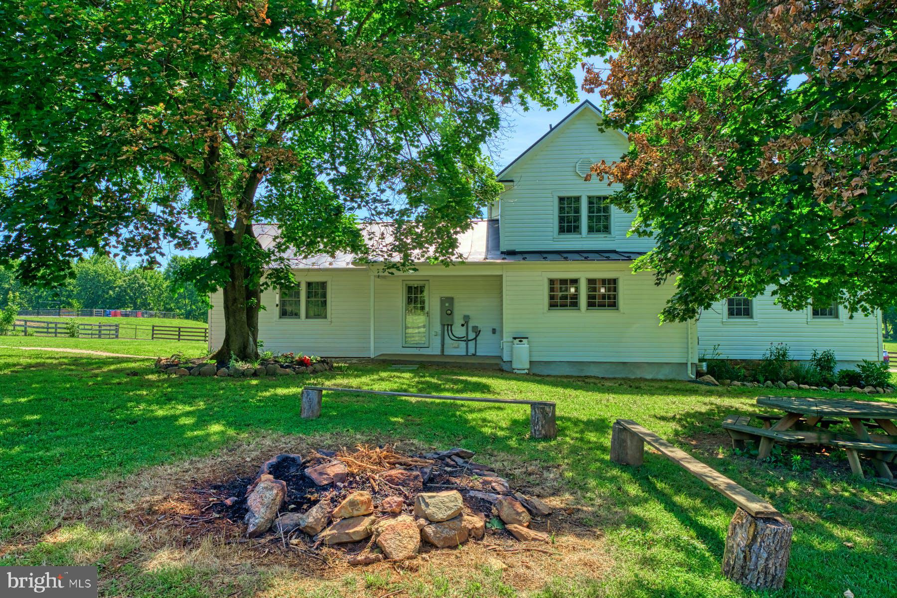 19012 Airmont Road Purcellville, VA 20132 - Photo 38 of 60 Gallery Image 38