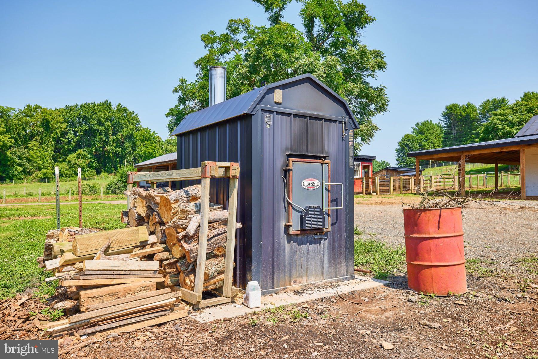 19012 Airmont Road Purcellville, VA 20132 - Photo 41 of 60 Gallery Image 41
