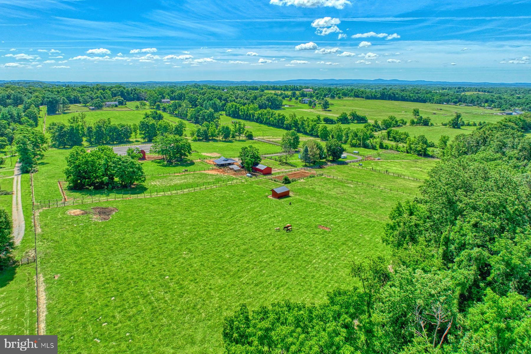 19012 Airmont Road Purcellville, VA 20132 - Photo 43 of 60 Gallery Image 43