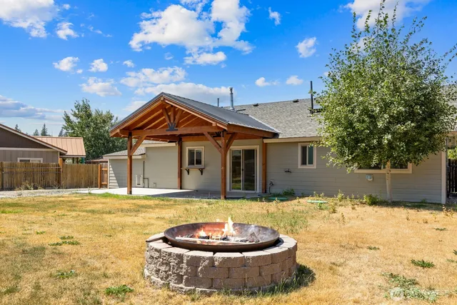 $565,000 | 280 Blue Agate Lane, Ronald, WA 98940