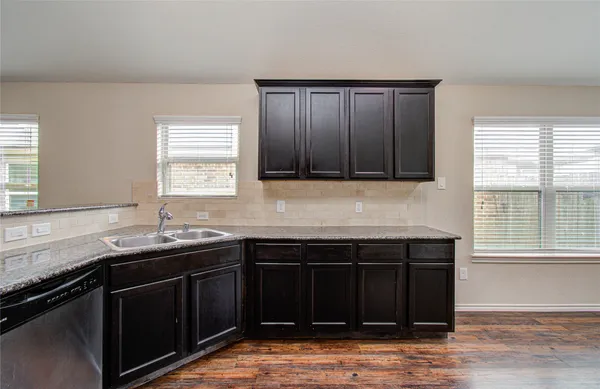 $1,900 | 1418 Spencer Glen Lane, Houston, TX 77073