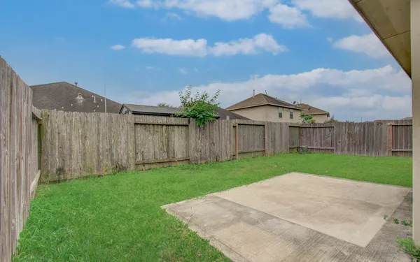 $1,900 | 1418 Spencer Glen Lane, Houston, TX 77073