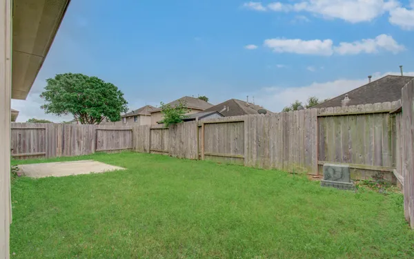 $1,900 | 1418 Spencer Glen Lane, Houston, TX 77073