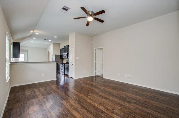 $1,900 | 1418 Spencer Glen Lane, Houston, TX 77073