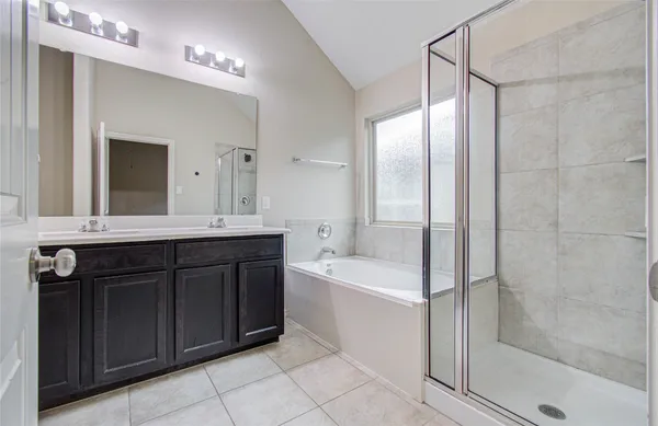 $1,900 | 1418 Spencer Glen Lane, Houston, TX 77073