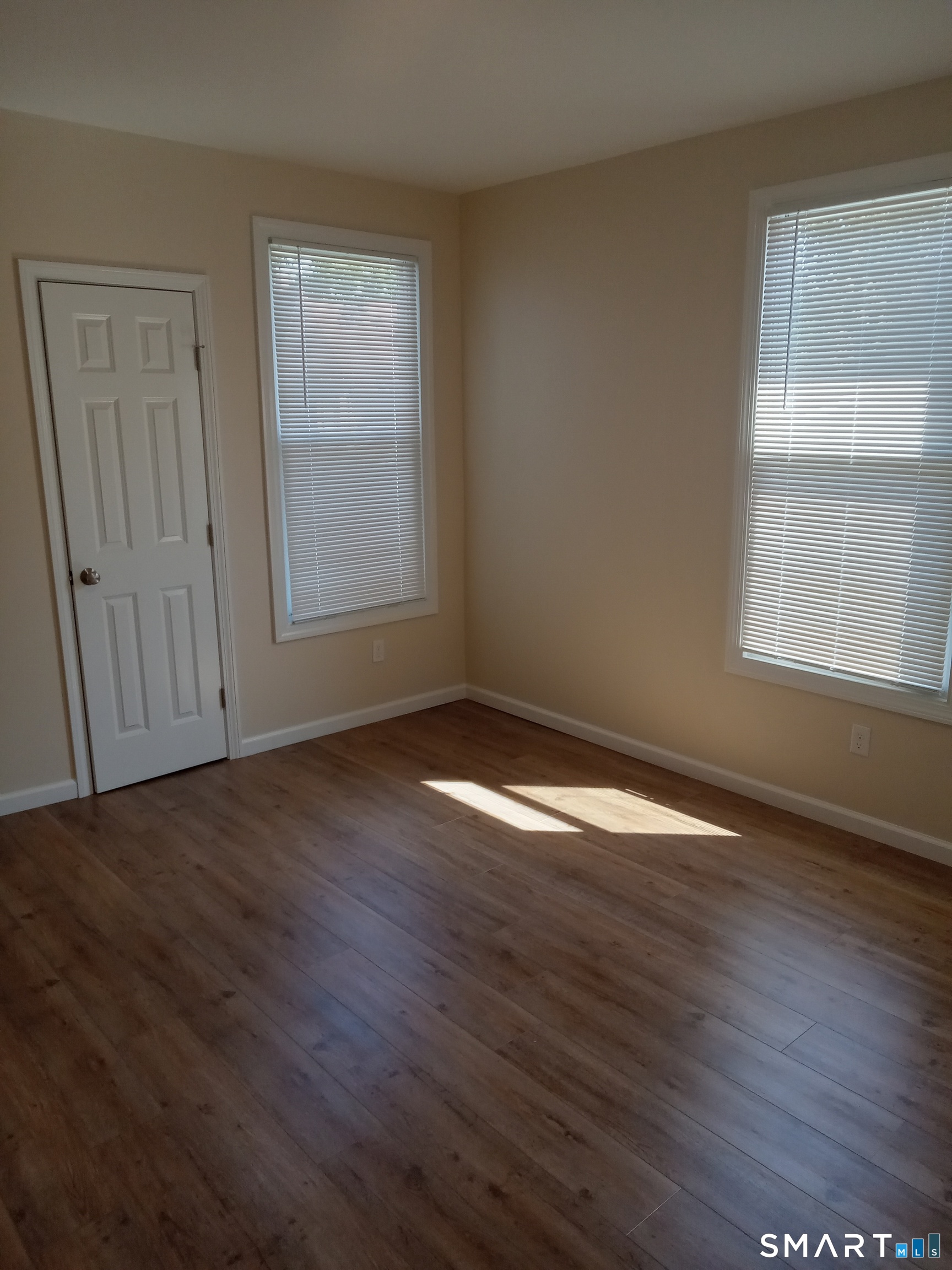 48 Prospect Street Meriden, CT 06451 - Photo 11 of 14