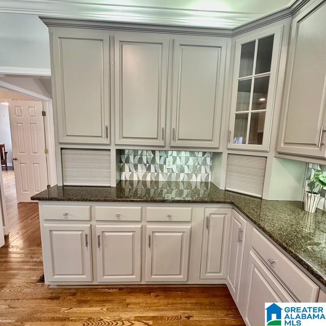 170 Windsor Lane Pelham, AL 35124 - Photo 8 of 64