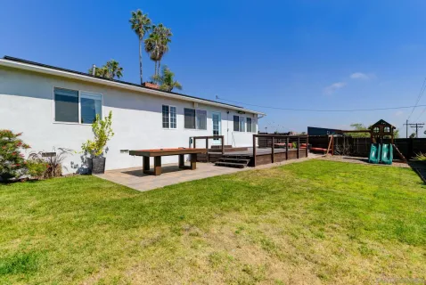 $2,595,000 | 1129 Bonita Drive, Encinitas, CA 92024