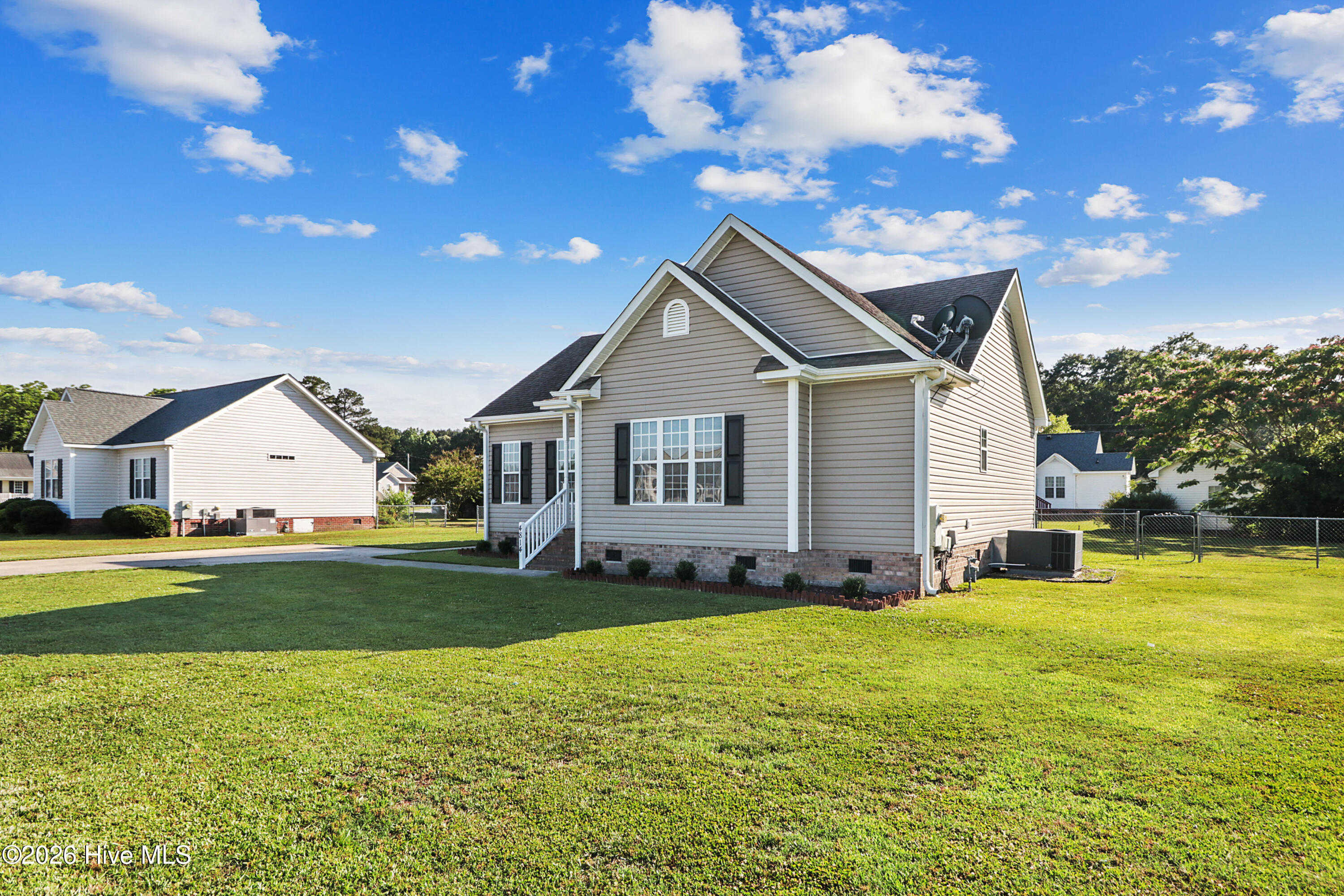 4814 Green Wing Road Wilson, NC 27893 - Photo 4 of 35