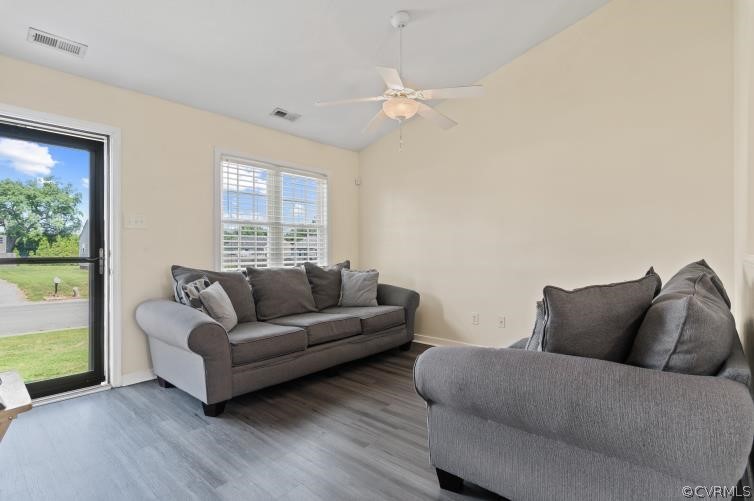4609 Raspberry Patch Lane Henrico, VA 23231 - Photo 11 of 19 Gallery Image 11