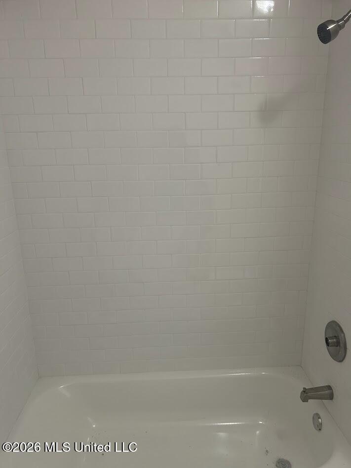 276 Rancho Road Vicksburg, MS 39180 - Photo 8 of 14 full bath