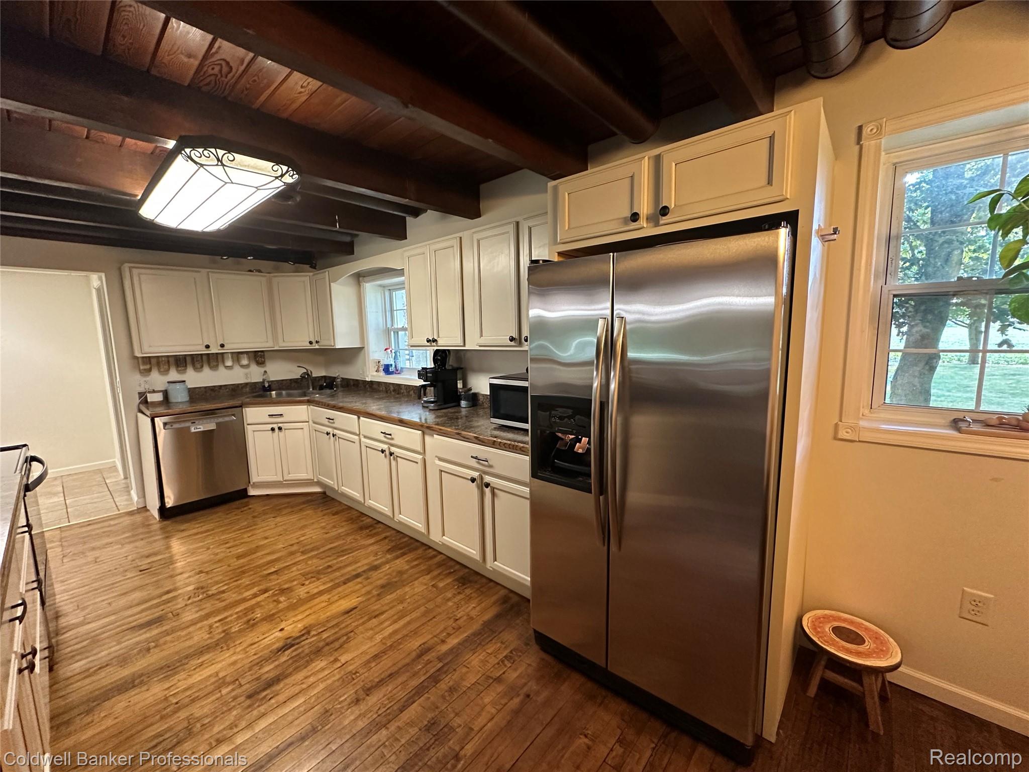 2119 Haines Road Lapeer, MI 48446 - Photo 17 of 39 IMG_8887.jpeg