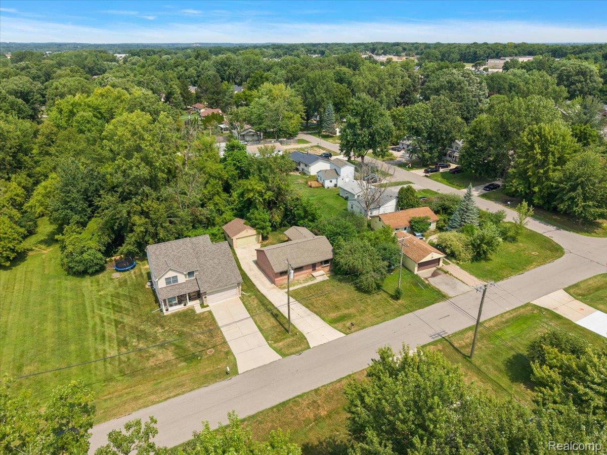 1754 Ruby Avenue Rochester, MI 48309 - Photo 48 of 51 Overhead view